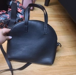 Small black satchel purse!
